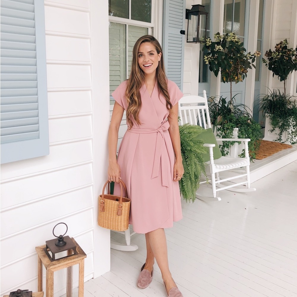 Gal Meets glam Audrey in pink size 8 EUC